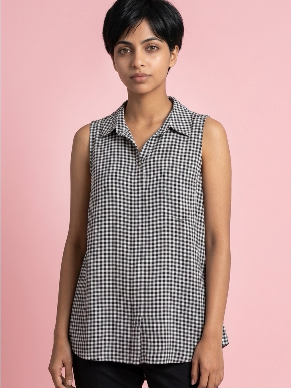 Banana Republic Summer Sleeveless Elephant Navy Blue No Iron Blouse - Size L